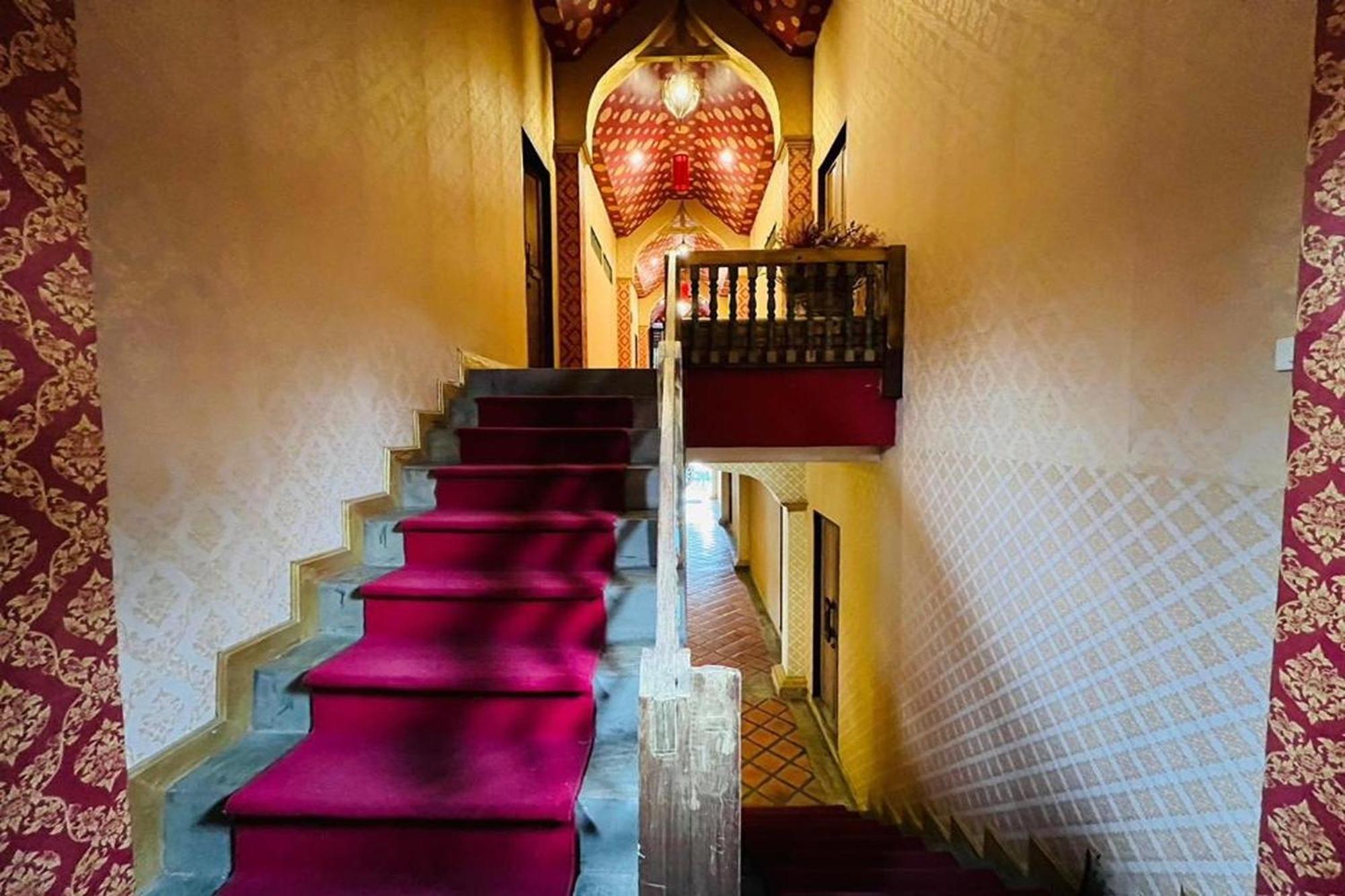 Amethyst Hotel Chiang Mai Extérieur photo